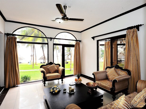 Imagen de la habitación del Hotel Nyali Sun Africa Beach and Spa. Foto 11