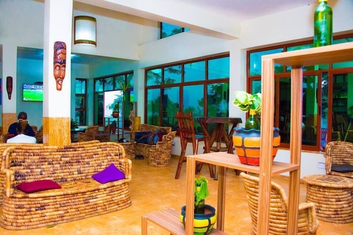 Imagen de los interiores del Hotel Nyange Resort and Marina. Foto 18