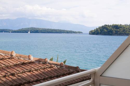 Imagen de la habitación del Hotel Nydri Beach. Foto 2
