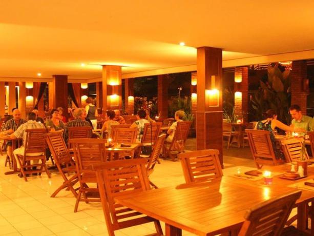 Imagen del bar/restaurante del Hotel Nyiur Resort Hotel. Foto 5