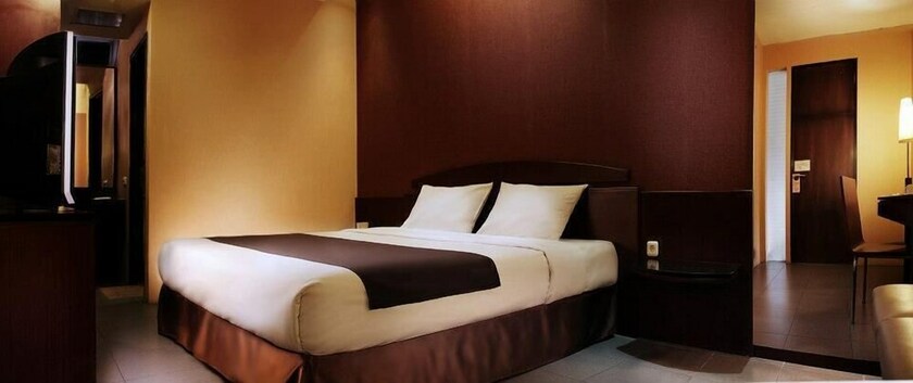 Imagen de la habitación del Hotel Nyland Cipaganti. Foto 26
