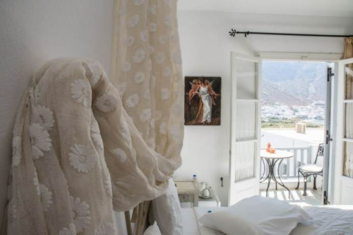 Imagen de la habitación del Hotel Nymfes. Foto 20