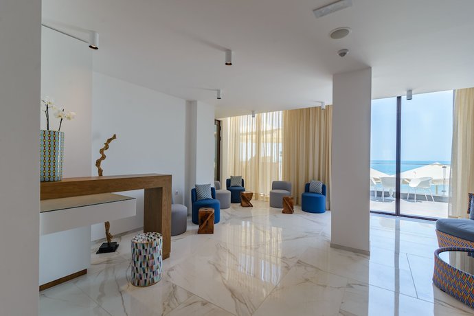 Imagen de los interiores del Hotel Nympha All Inclusive - Riviera Holiday Club. Foto 20