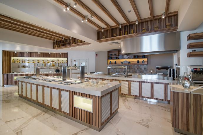 Imagen del bar/restaurante del Hotel Nympha All Inclusive - Riviera Holiday Club. Foto 6