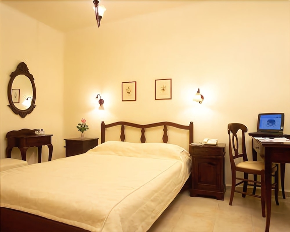 Imagen de la habitación del Hotel Nymphes Luxury Apartments. Foto 8