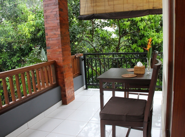 Imagen de los exteriores del Hotel Nyoman Sandi Guest House. Foto 10