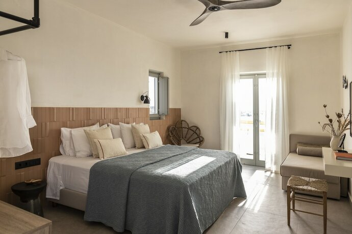 Imagen de la habitación del Hotel Nysis Koufonisia. Foto 17
