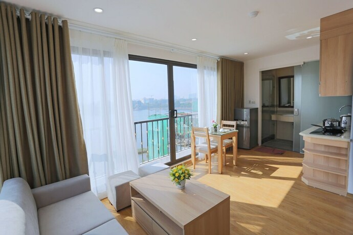 Imagen de la habitación del Hotel Nythome Truc Bach. Foto 18