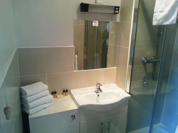 Imagen de la habitación del Hotel Nyton. Foto 12