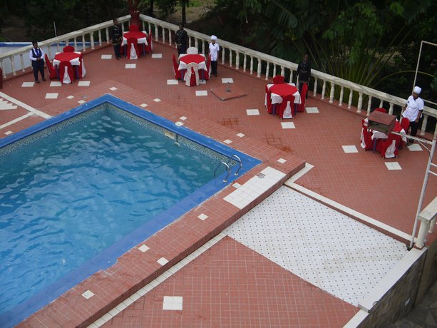 Imagen de los exteriores del Hotel Nyumbanis and Resorts. Foto 14