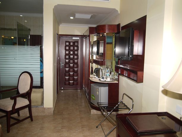 Imagen de la habitación del Hotel Nyumbanis and Resorts. Foto 12