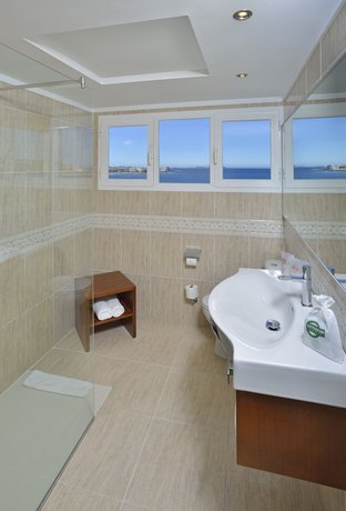 Imagen de la habitación del Hotel Nyx Ibiza - Adults Only. Foto 11