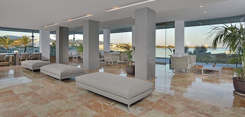 Imagen de los interiores del Hotel Nyx Ibiza - Adults Only. Foto 14