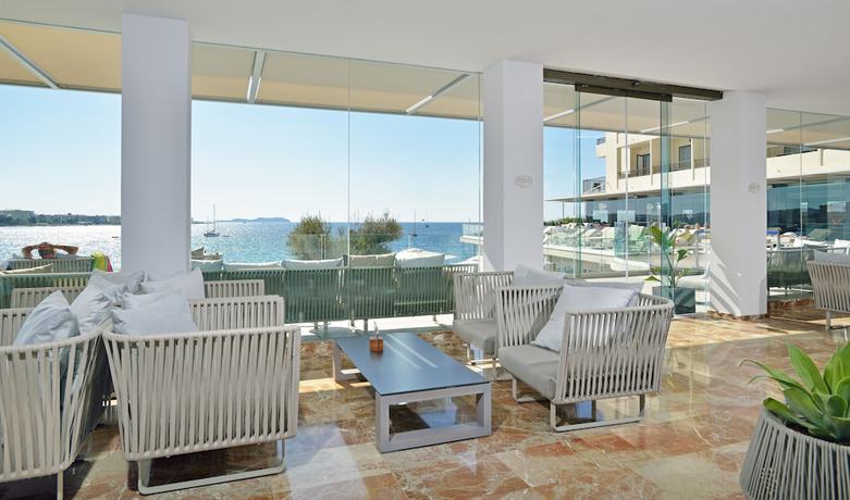 Imagen de los interiores del Hotel Nyx Ibiza - Adults Only. Foto 16