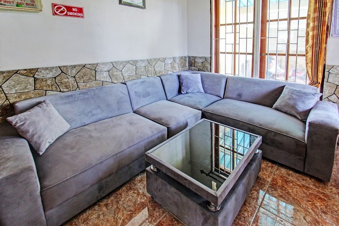 Imagen de los interiores del Hotel O Archi Homestay. Foto 17