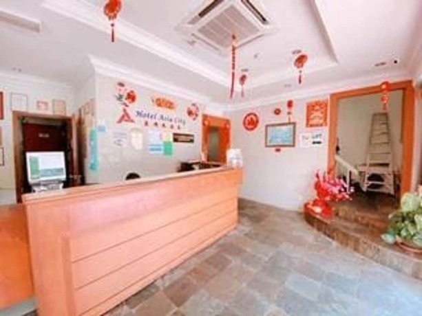 Imagen de los interiores del Hotel O Asia City. Foto 7