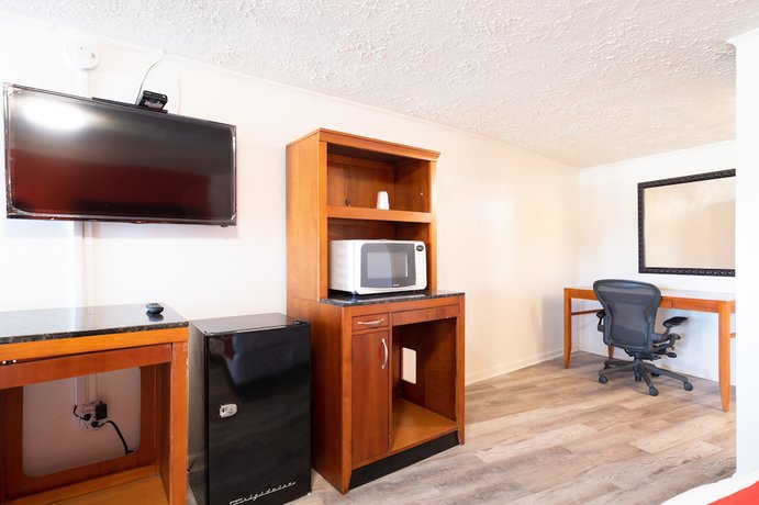 Imagen de la habitación del Hotel O Atlanta Airport Jonesboro/Morrow I-75. Foto 18