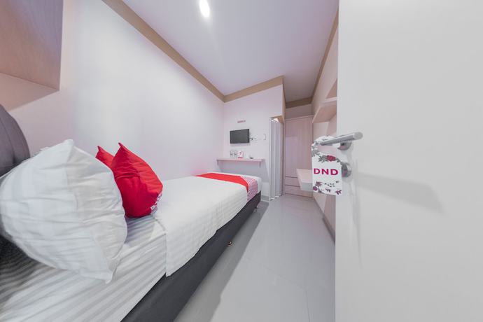 Imagen de la habitación del Hotel O Balcon Biru. Foto 12