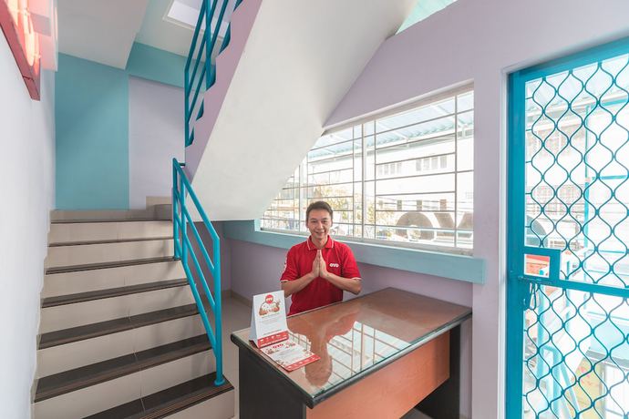 Imagen de los interiores del Hotel O Balcon Biru. Foto 19