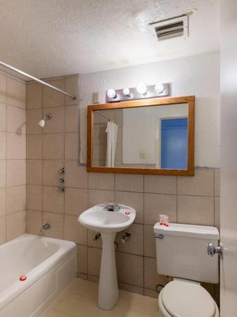 Imagen de la habitación del Hotel O Bay City, TX-35. Foto 5