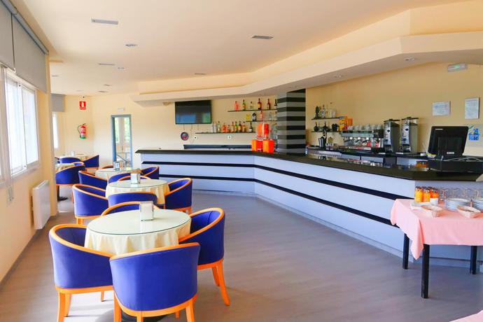 Imagen del bar/restaurante del Hotel O Cami&ntilde;o, O Barco. Foto 2