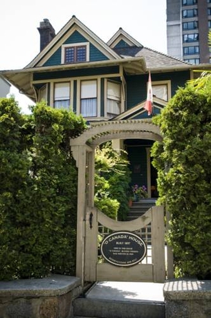 Imagen general del Hotel O Canada House. Foto 3