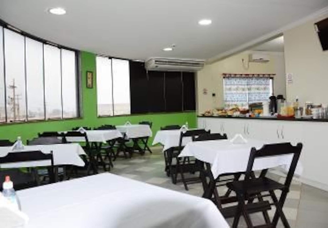 Imagen del bar/restaurante del Hotel O Compadre. Foto 5