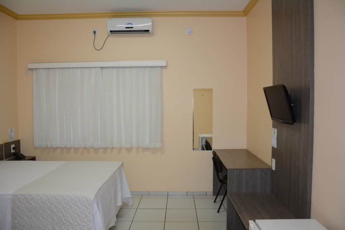 Imagen de la habitación del Hotel O Compadre. Foto 8