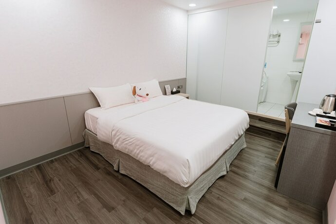 Imagen de la habitación del Hotel O Fun. Foto 12