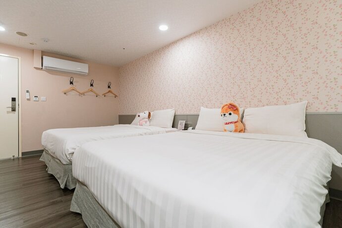 Imagen de la habitación del Hotel O Fun. Foto 16