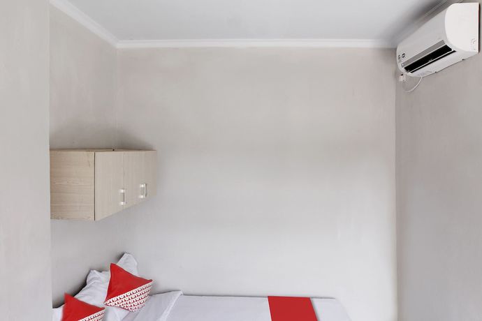 Imagen de la habitación del Hotel O GP Residence. Foto 13