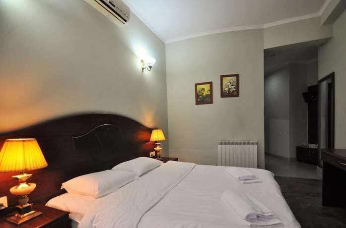 Imagen de la habitación del Hotel O. Galogre. Foto 4