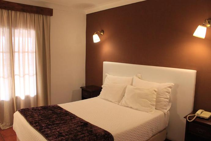 Imagen de la habitación del Hotel O Gato. Foto 8