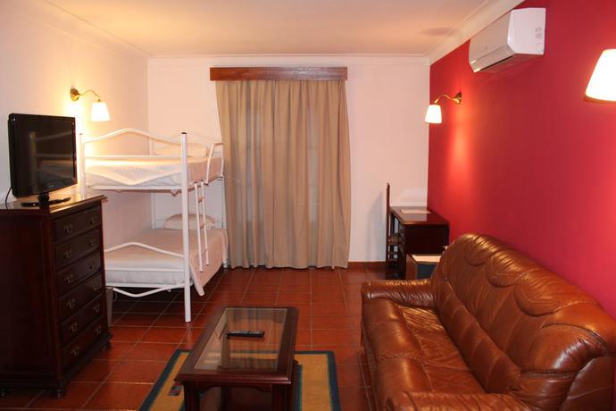 Imagen de los interiores del Hotel O Gato. Foto 20