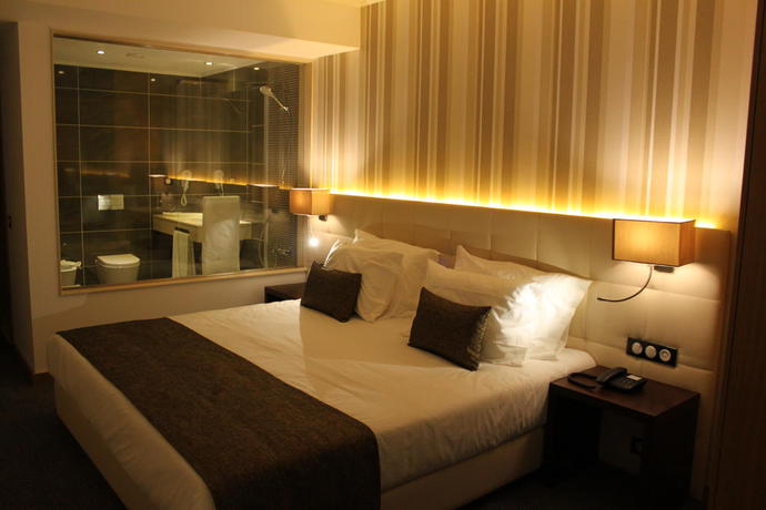 Imagen de la habitación del Hotel O Gato. Foto 12