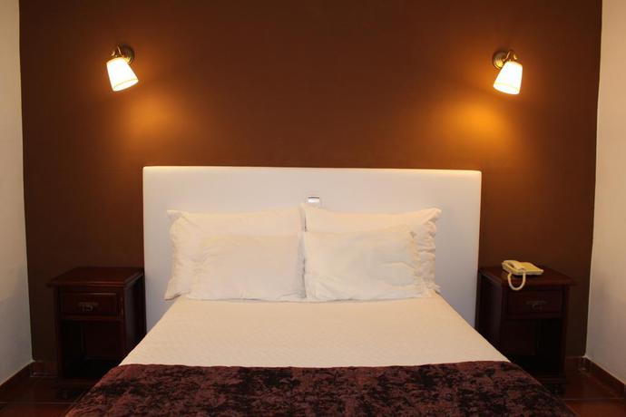 Imagen de la habitación del Hotel O Gato. Foto 14