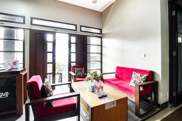 Imagen de los interiores del Hotel O Guest House Teras Waruga Syariah. Foto 16