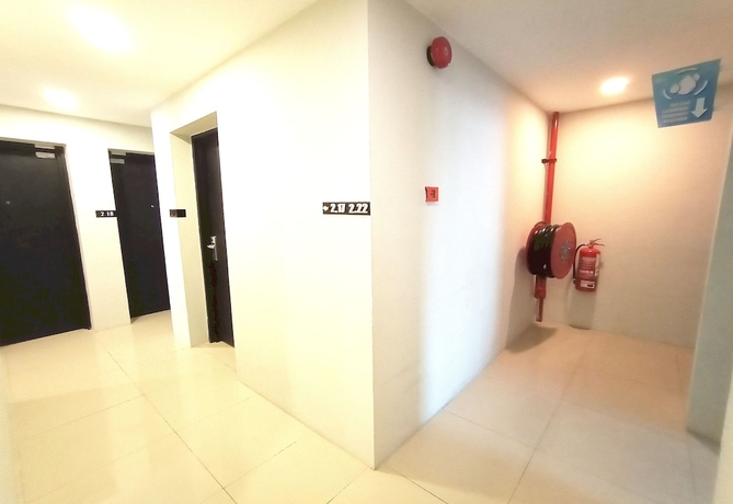 Imagen de los interiores del Hotel O Hi Inn. Foto 13