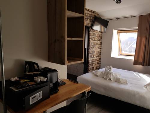 Imagen de la habitación del Hotel O Ieper. Foto 6