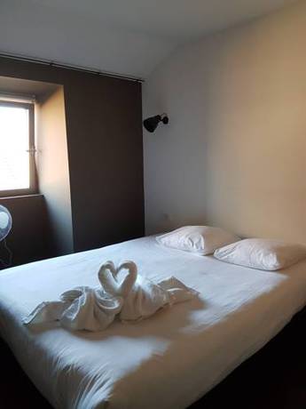 Imagen de la habitación del Hotel O Ieper. Foto 11