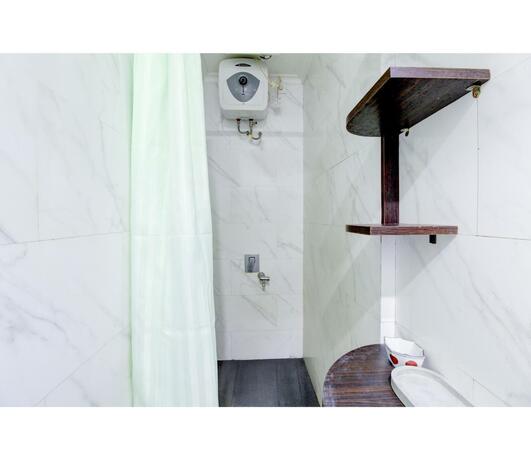 Imagen general del Hotel O Jalan Jenderal Sudirman Near Imam Bonjol Square. Foto 27