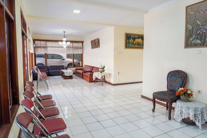 Imagen de los interiores del Hotel O Kebon Jeruk Near Gedung Sate Formerly Kurnia. Foto 11
