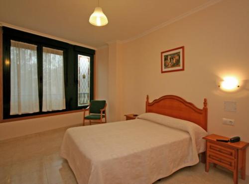 Imagen de la habitación del Hotel O Lagar. Foto 4