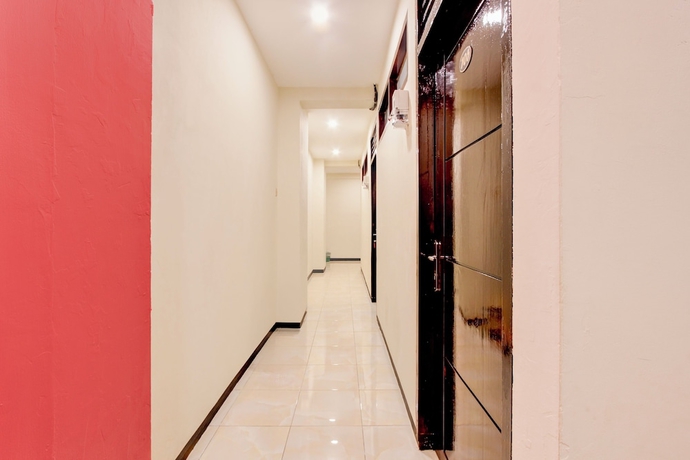 Imagen de los interiores del Hotel O Mataram Residence. Foto 10