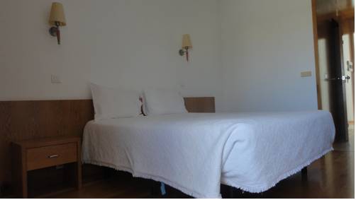 Imagen de la habitación del Hotel O Mirandes. Foto 6