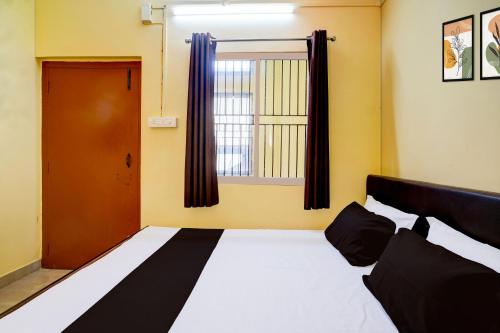 Imagen general del Hotel O Modern Home. Foto 8