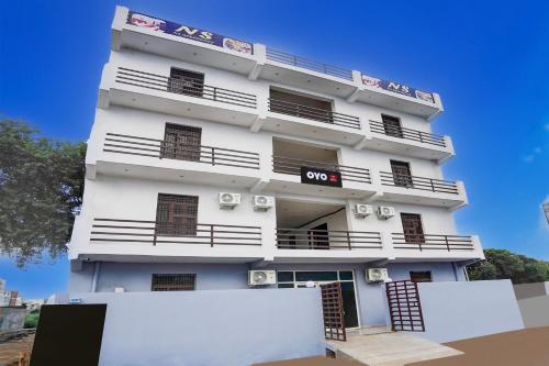 Imagen general del Hotel O N S Residency. Foto 12