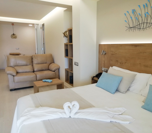 Imagen general del Hotel O Nautico. Foto 4