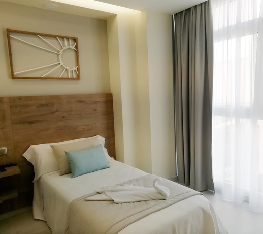 Imagen general del Hotel O Nautico. Foto 6