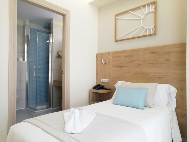 Imagen general del Hotel O Nautico. Foto 7